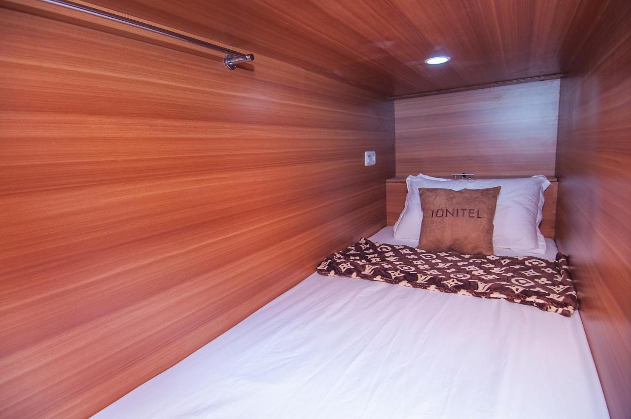 Tonitel Hotel Malioboro Γιογκιακάρτα Εξωτερικό φωτογραφία